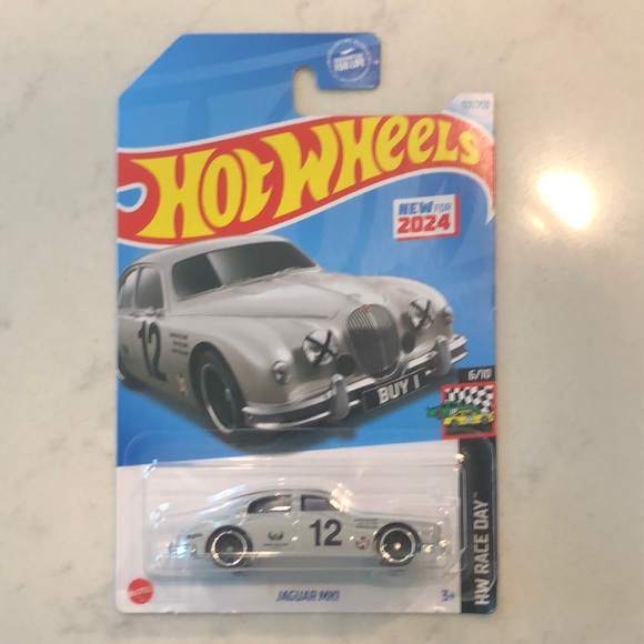 Mattel Other - Mattel Hot Wheels Jaguar MK1 - Silver